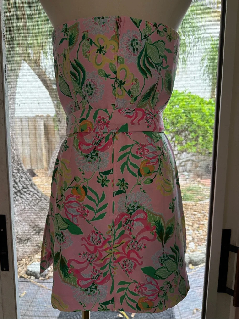 Lilly Pulitzer Kylo Strapless Skirted
Romper - Picture 4 of 6
